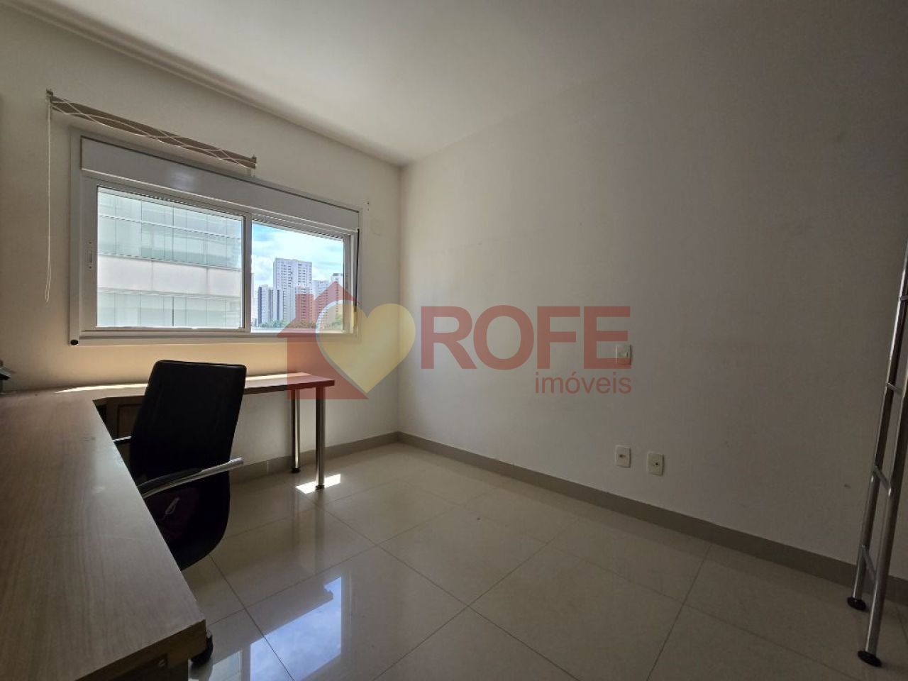 Foto 17 - RF37025