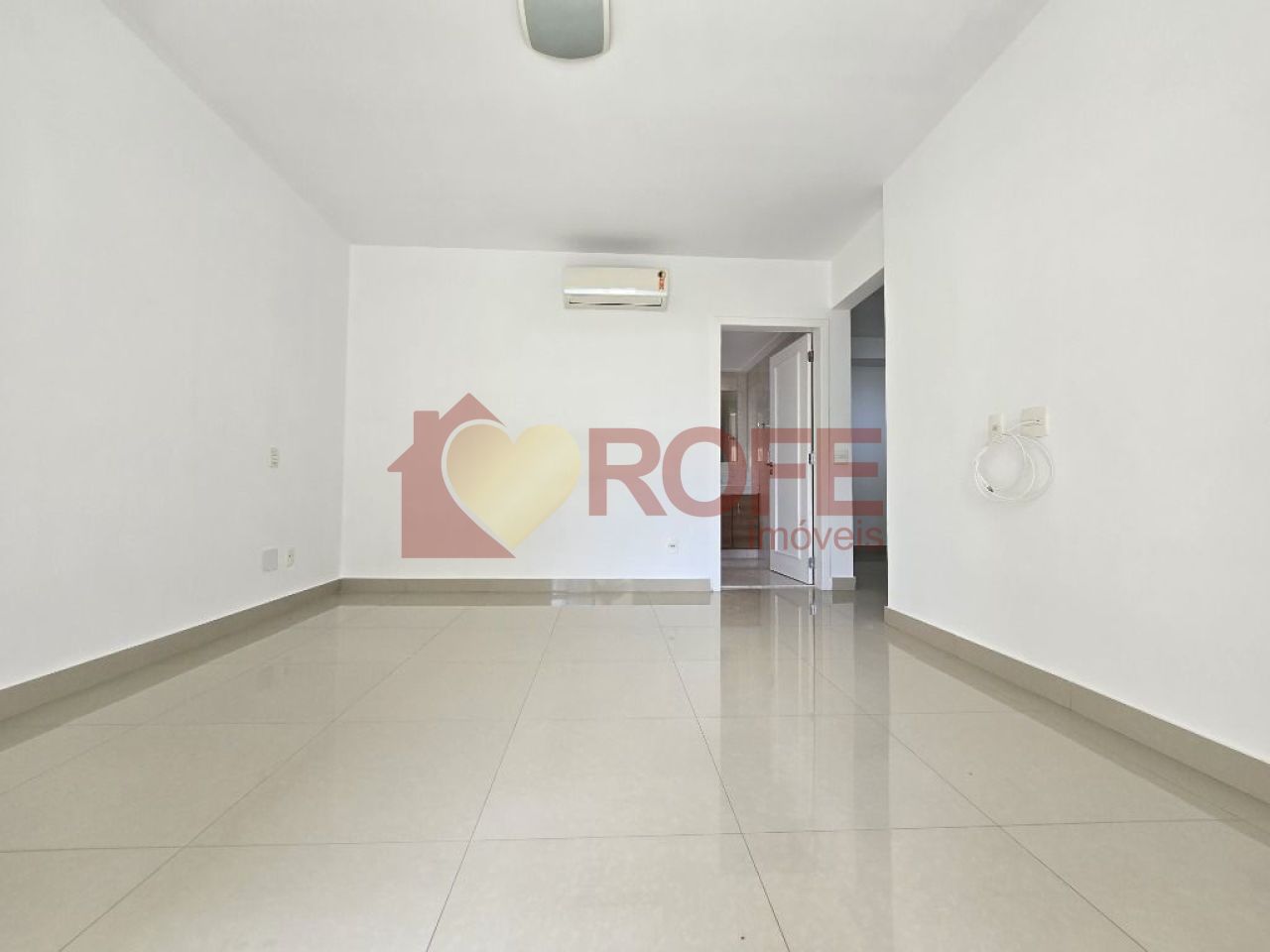 Foto 23 - RF37025