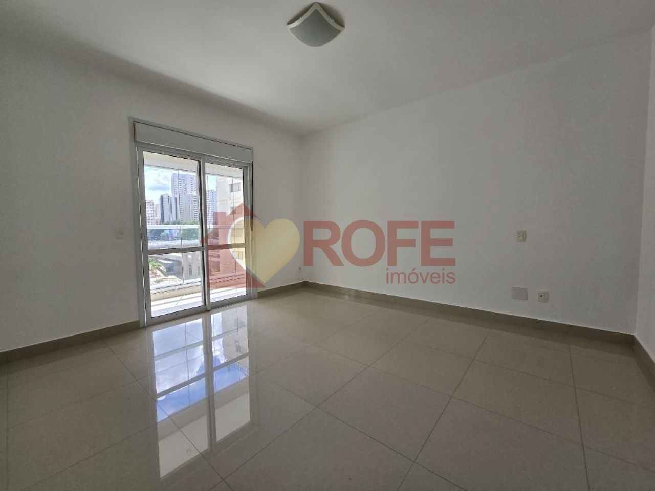 Foto 26 - RF37025