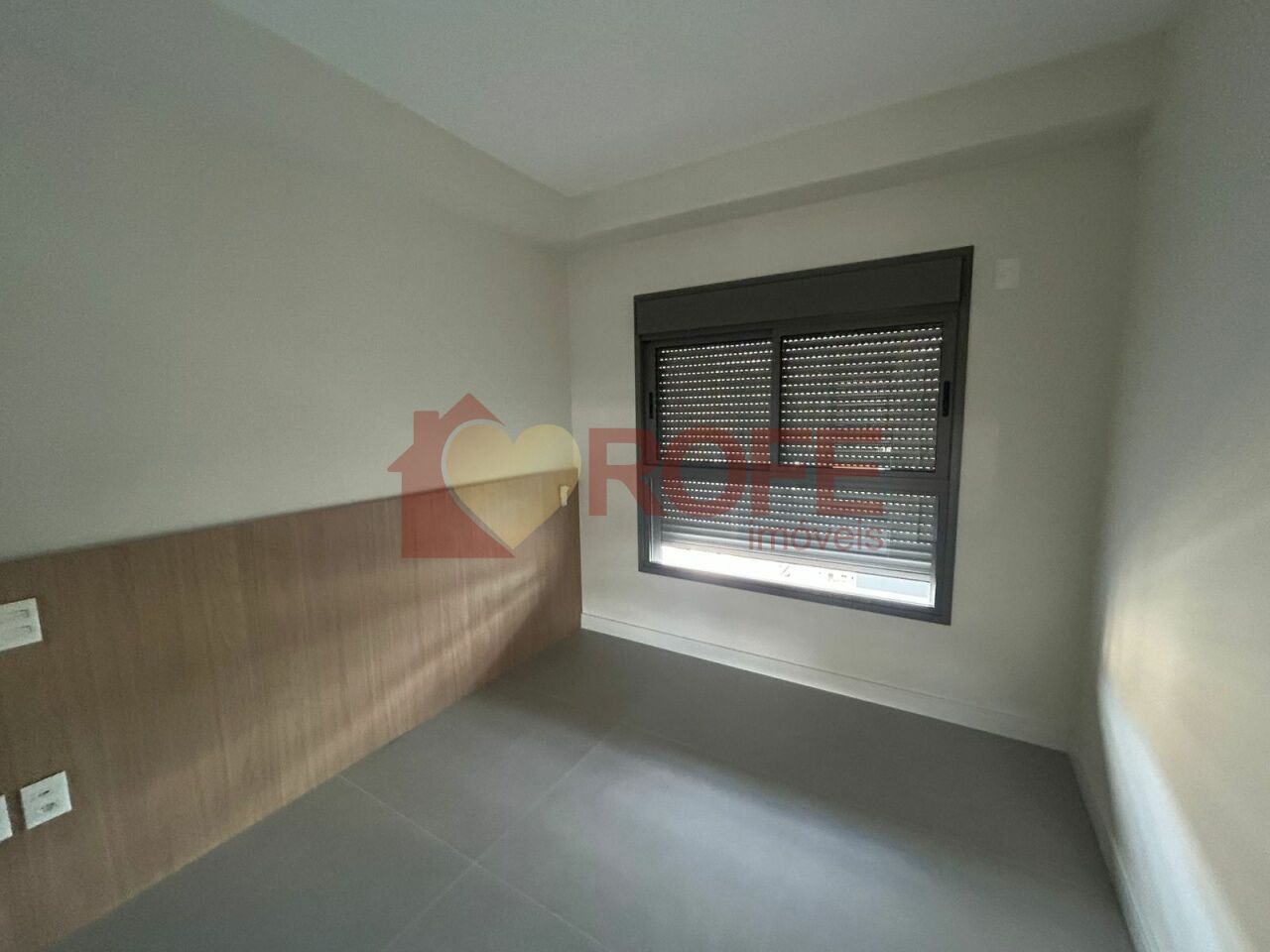 Foto 6 - RF37033