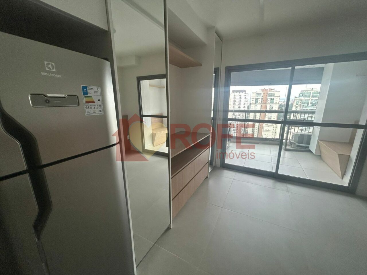 Foto 4 - RF37034