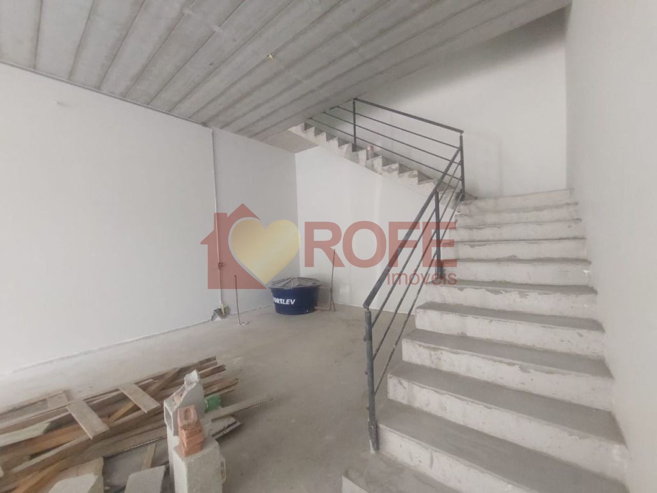 Foto 4 - RF37048