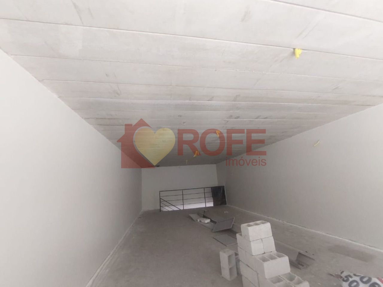 Foto 8 - RF37048