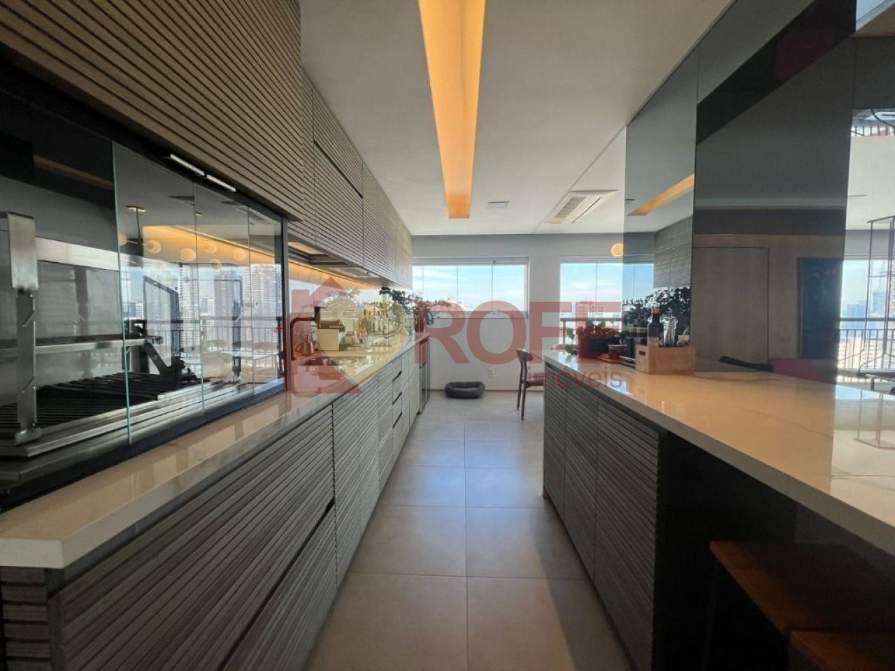 Foto 5 - RF37076