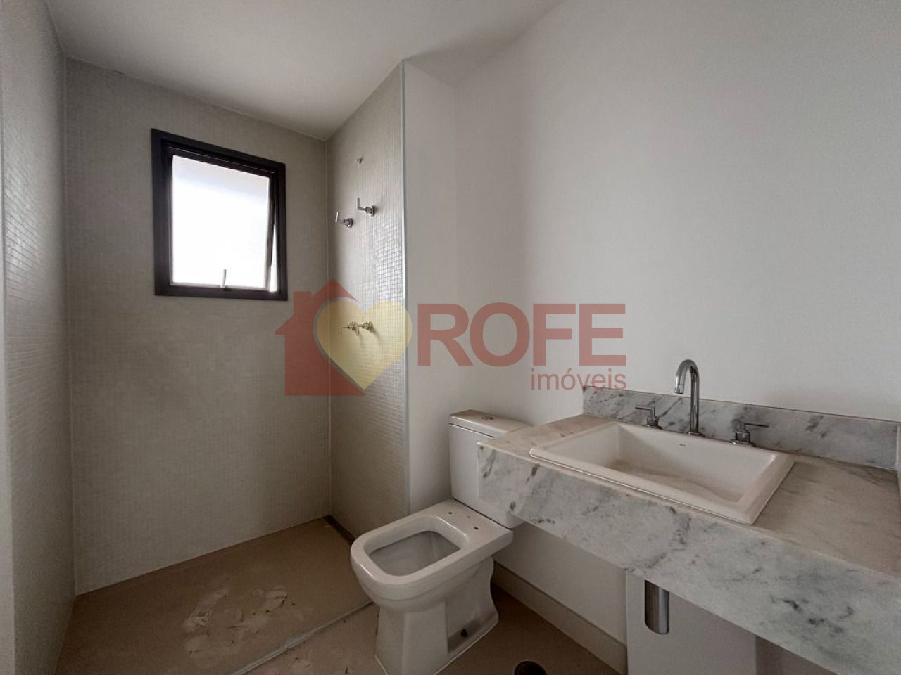 Foto 28 - RF37426