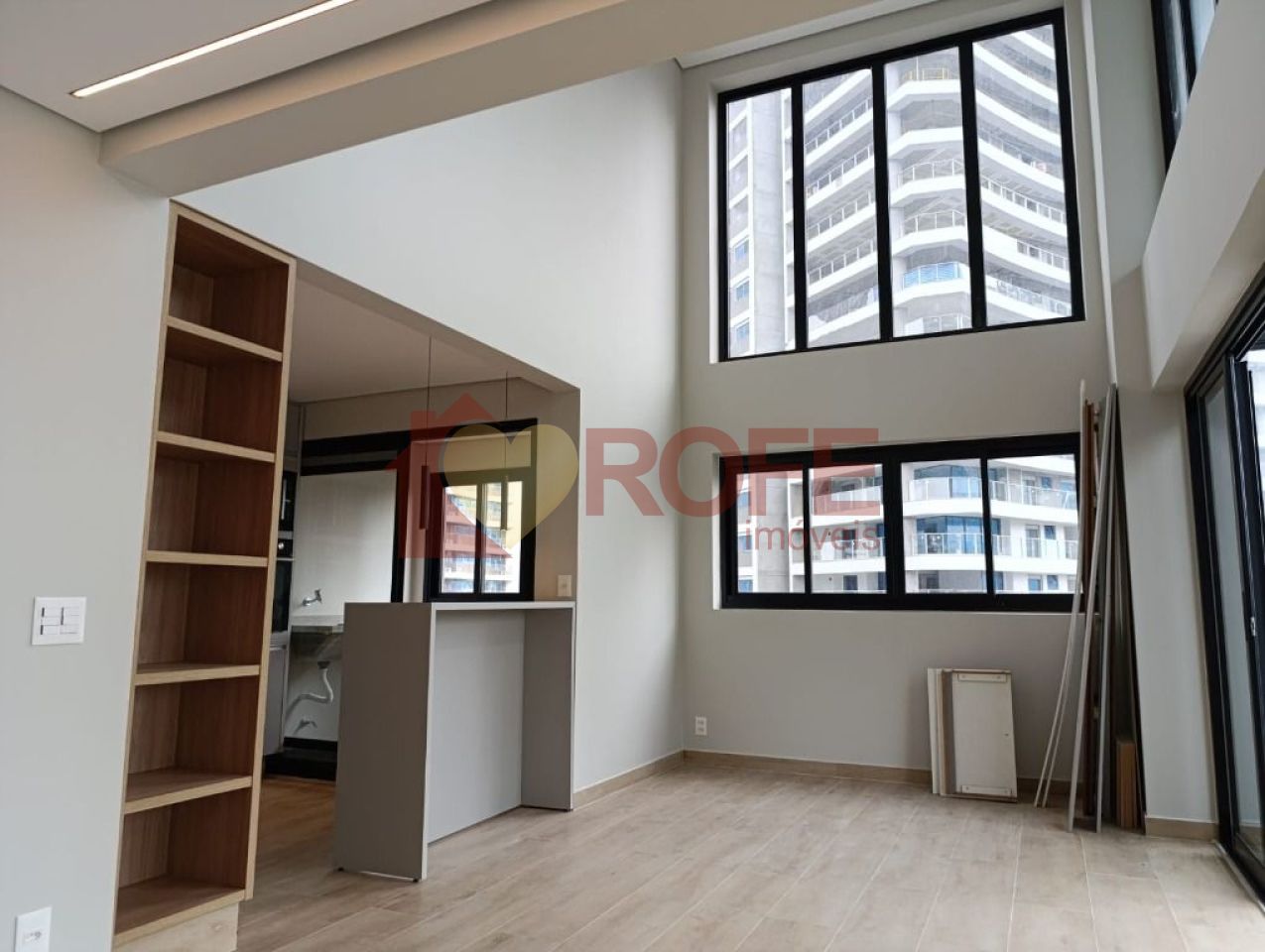 Foto 3 - RF37456
