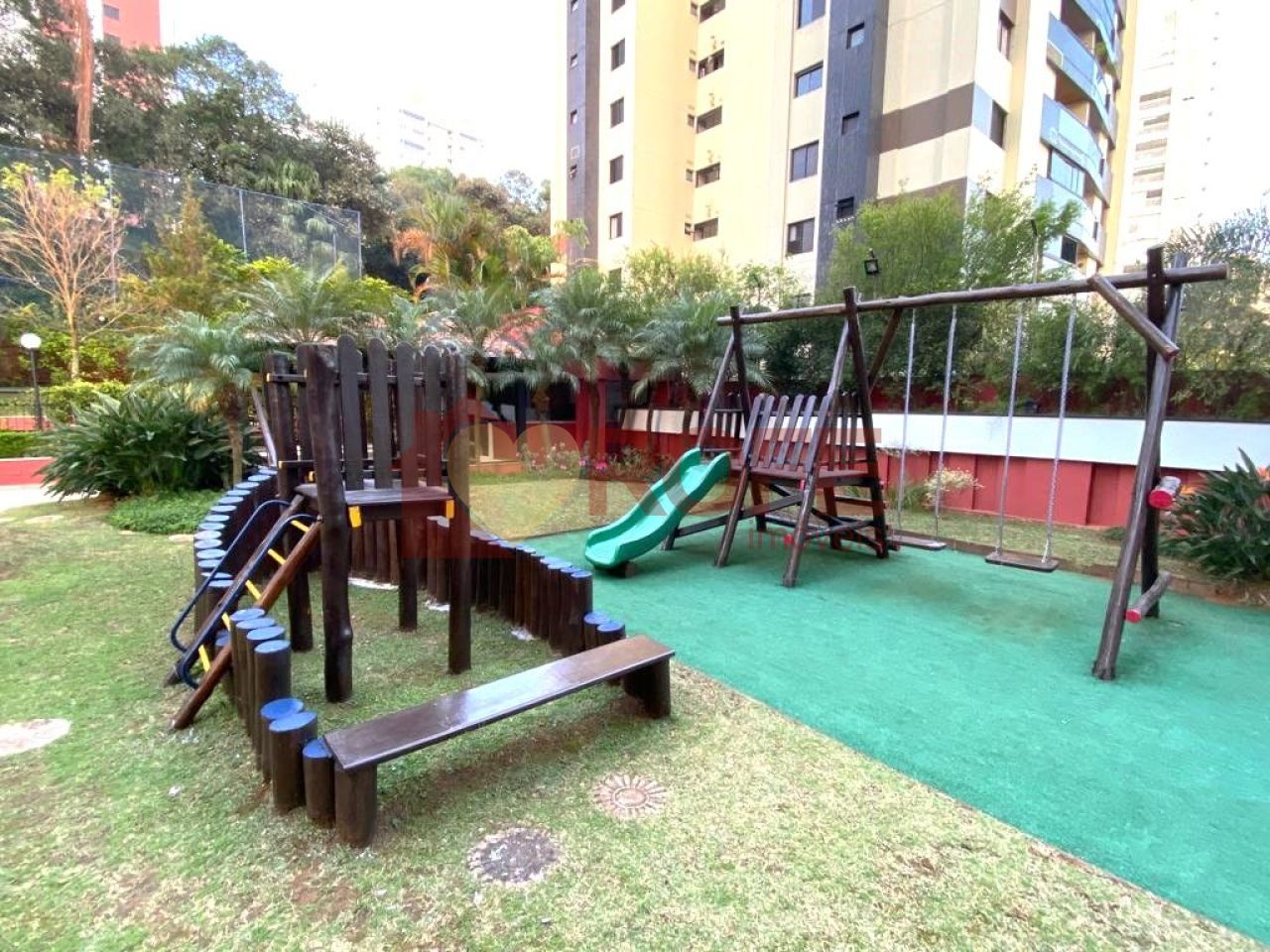 Foto 32 - RF37458