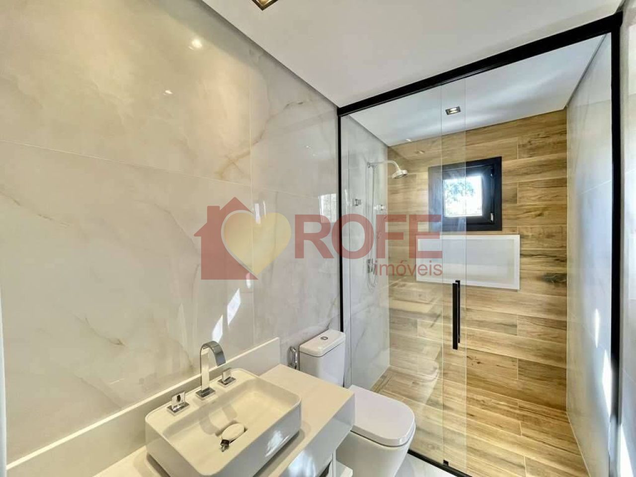 Foto 6 - RF37507