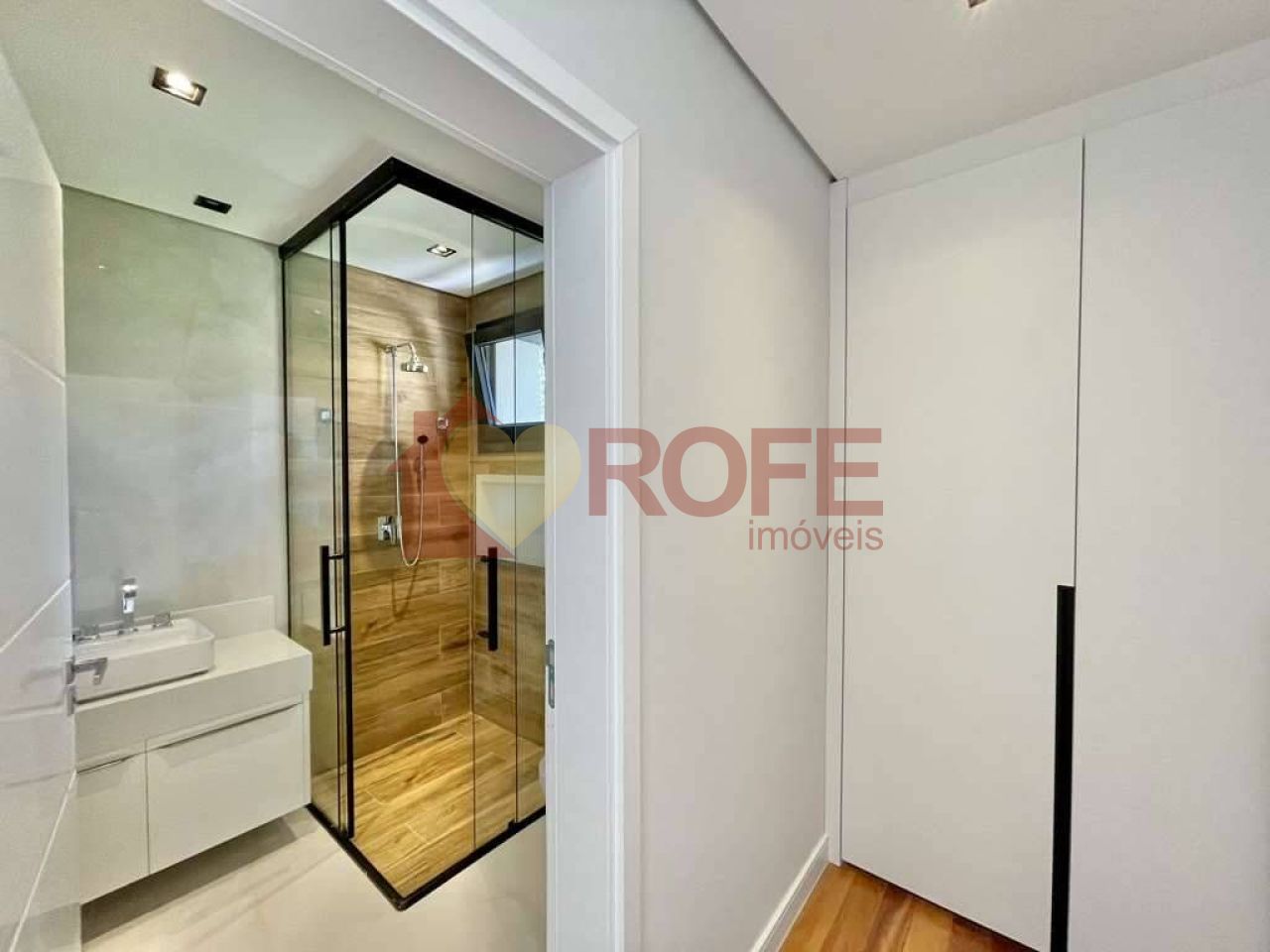 Foto 8 - RF37507