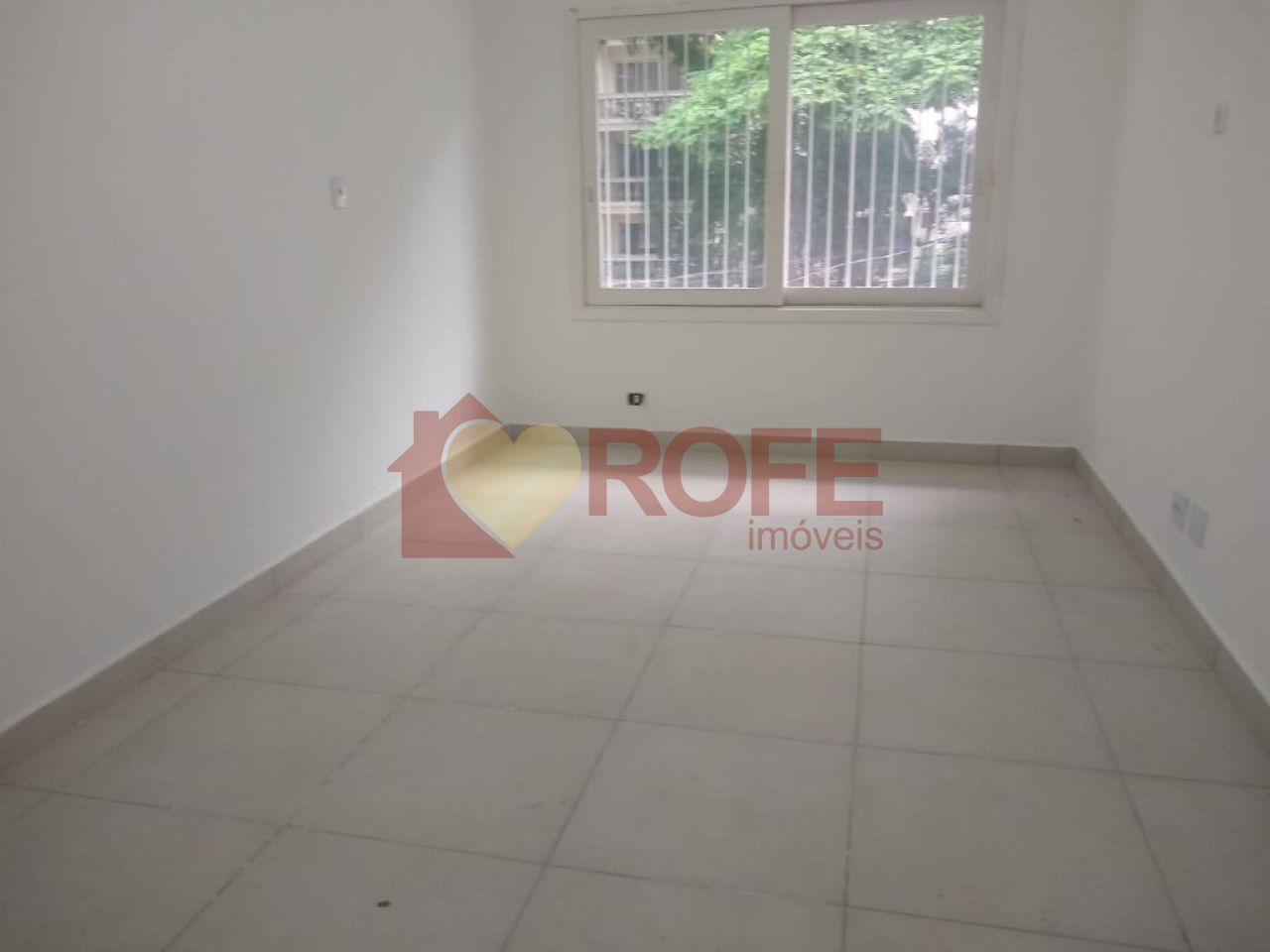 Foto 2 - RF37574