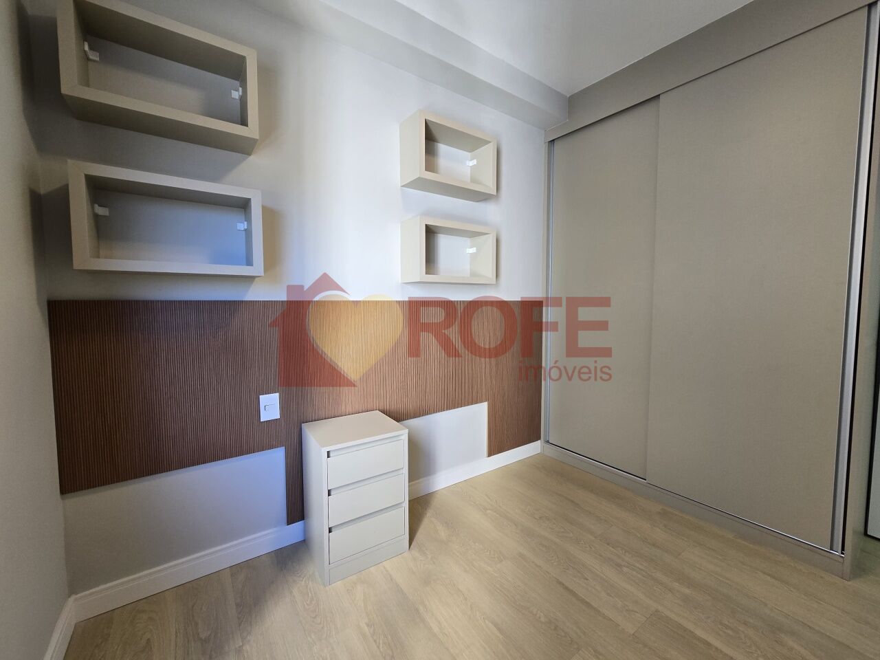 Foto 13 - RF37622