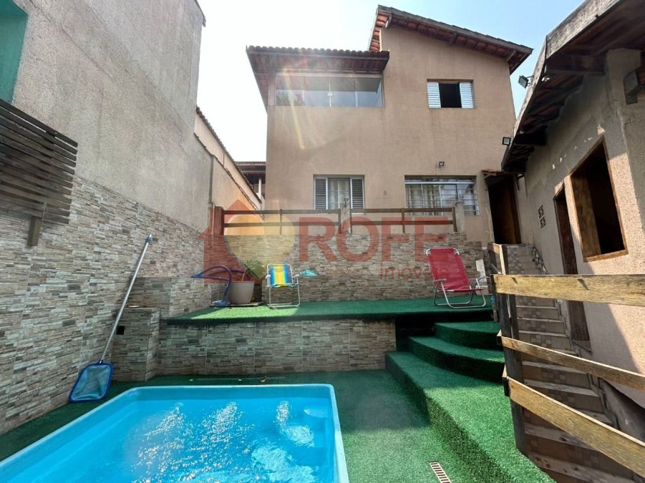 Foto 3 - RF37733