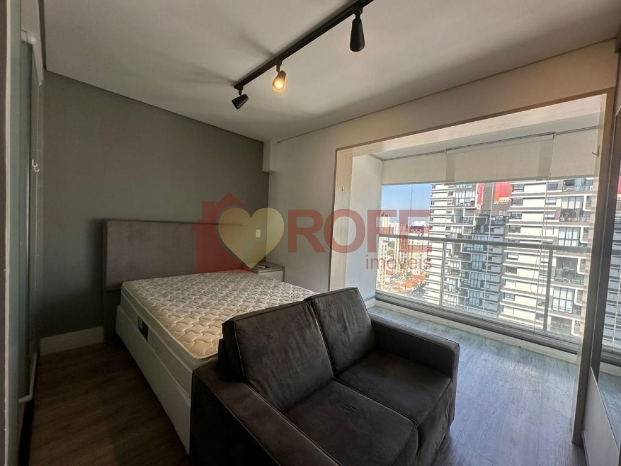 Foto 2 - RF37768
