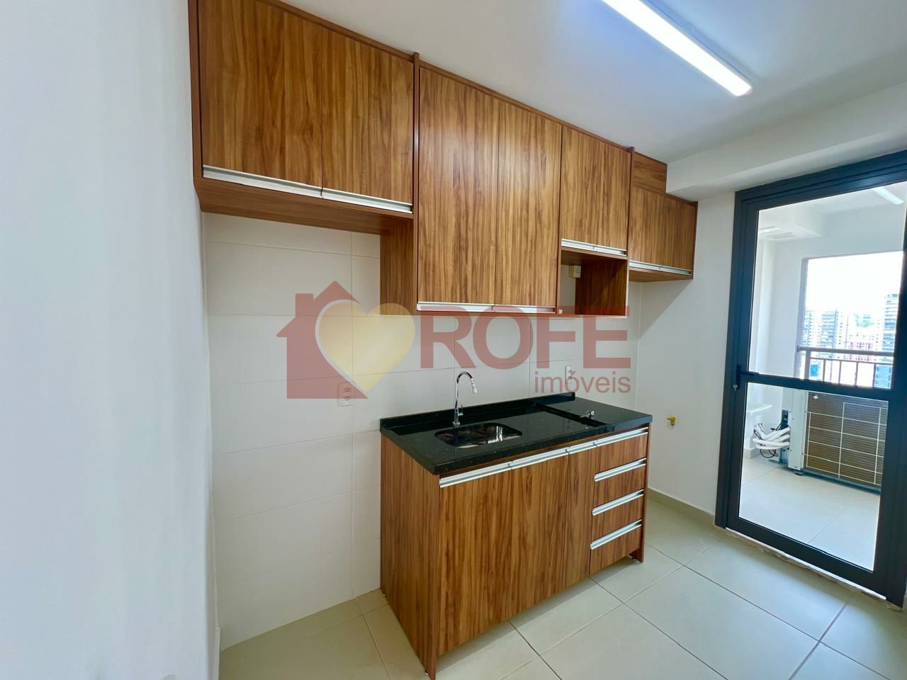 Foto 3 - RF37858