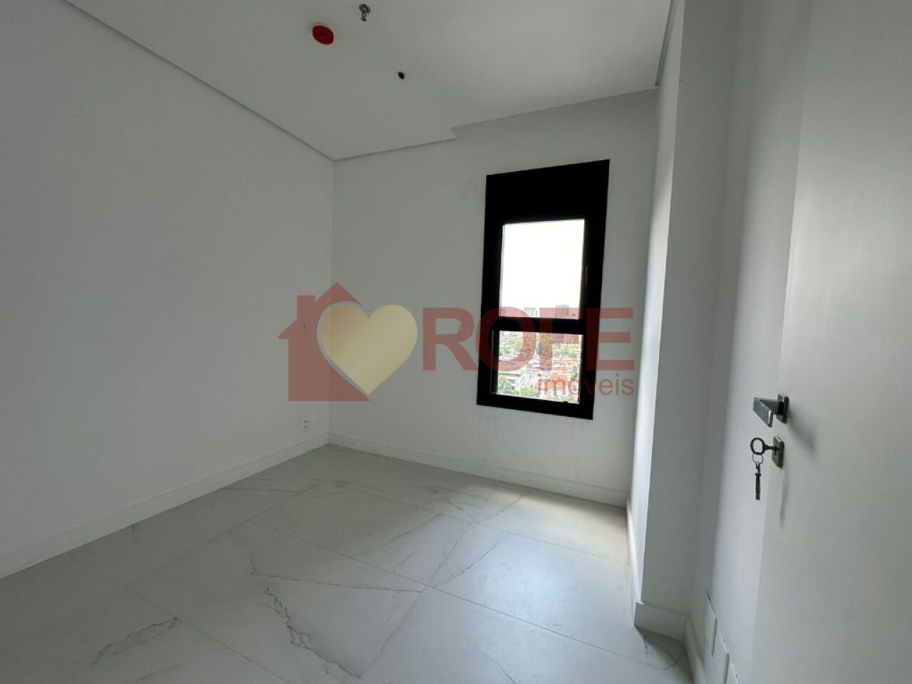 Foto 17 - RF37859