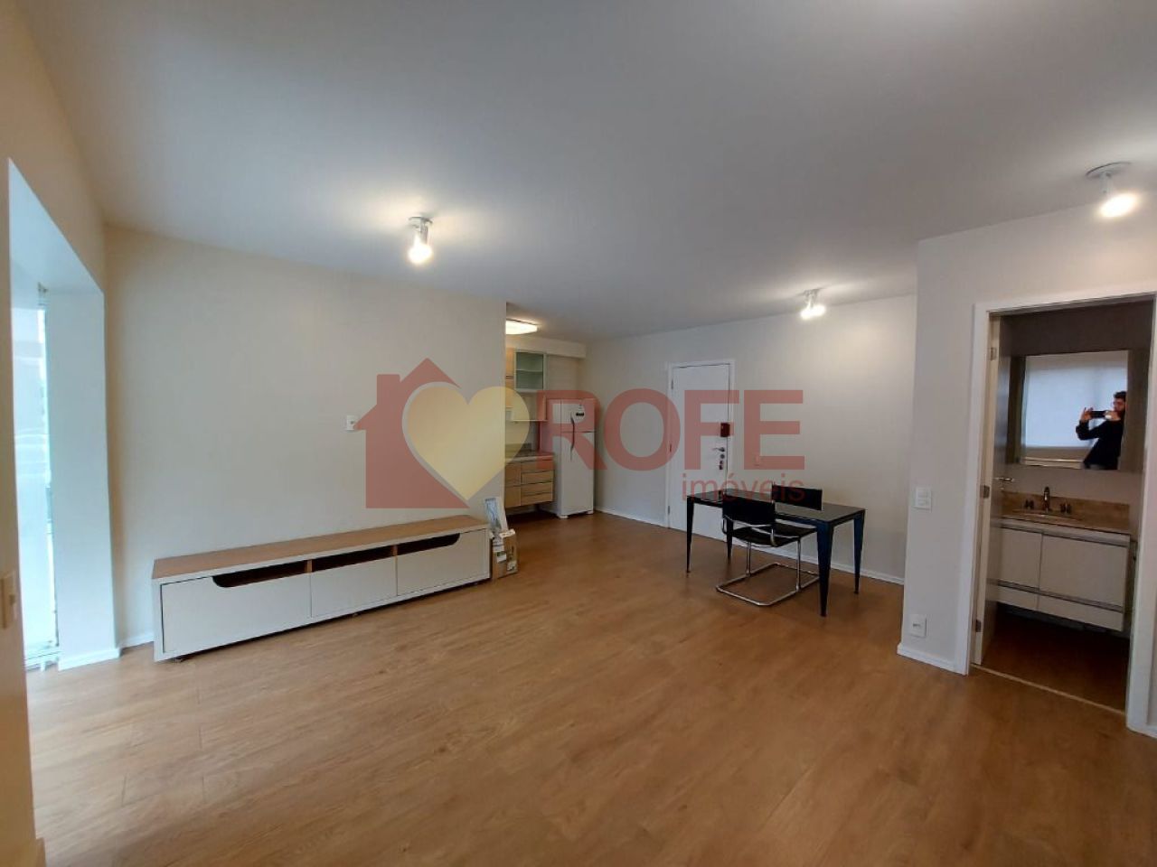 Foto 5 - RF37956
