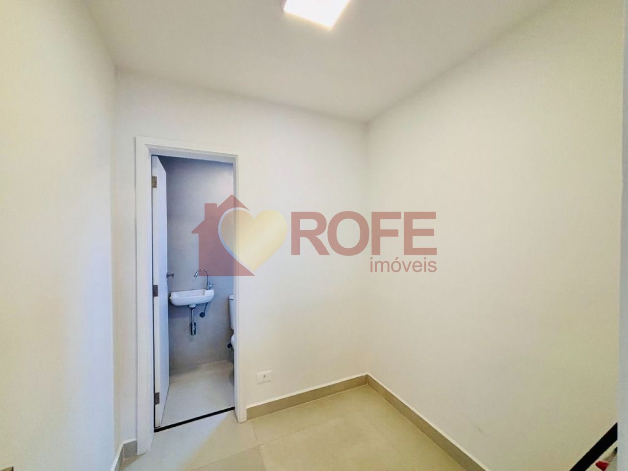Foto 38 - RF37981