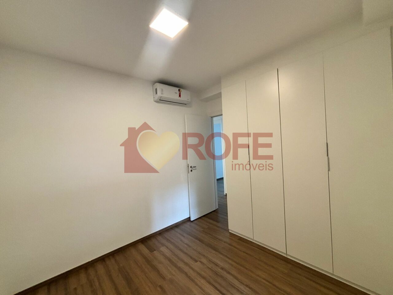 Foto 13 - RF38287