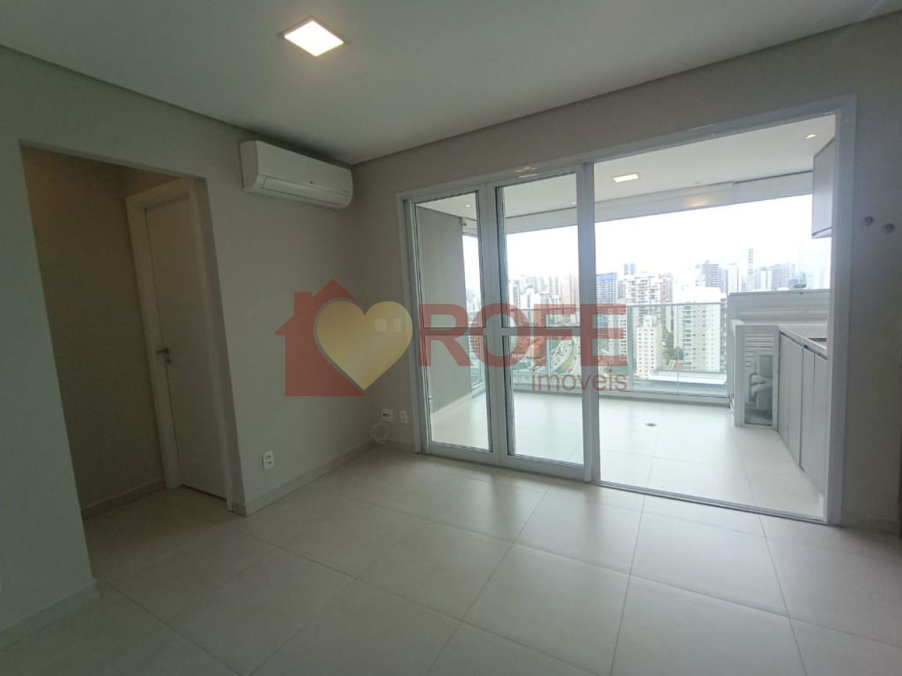 Foto 3 - RF38325