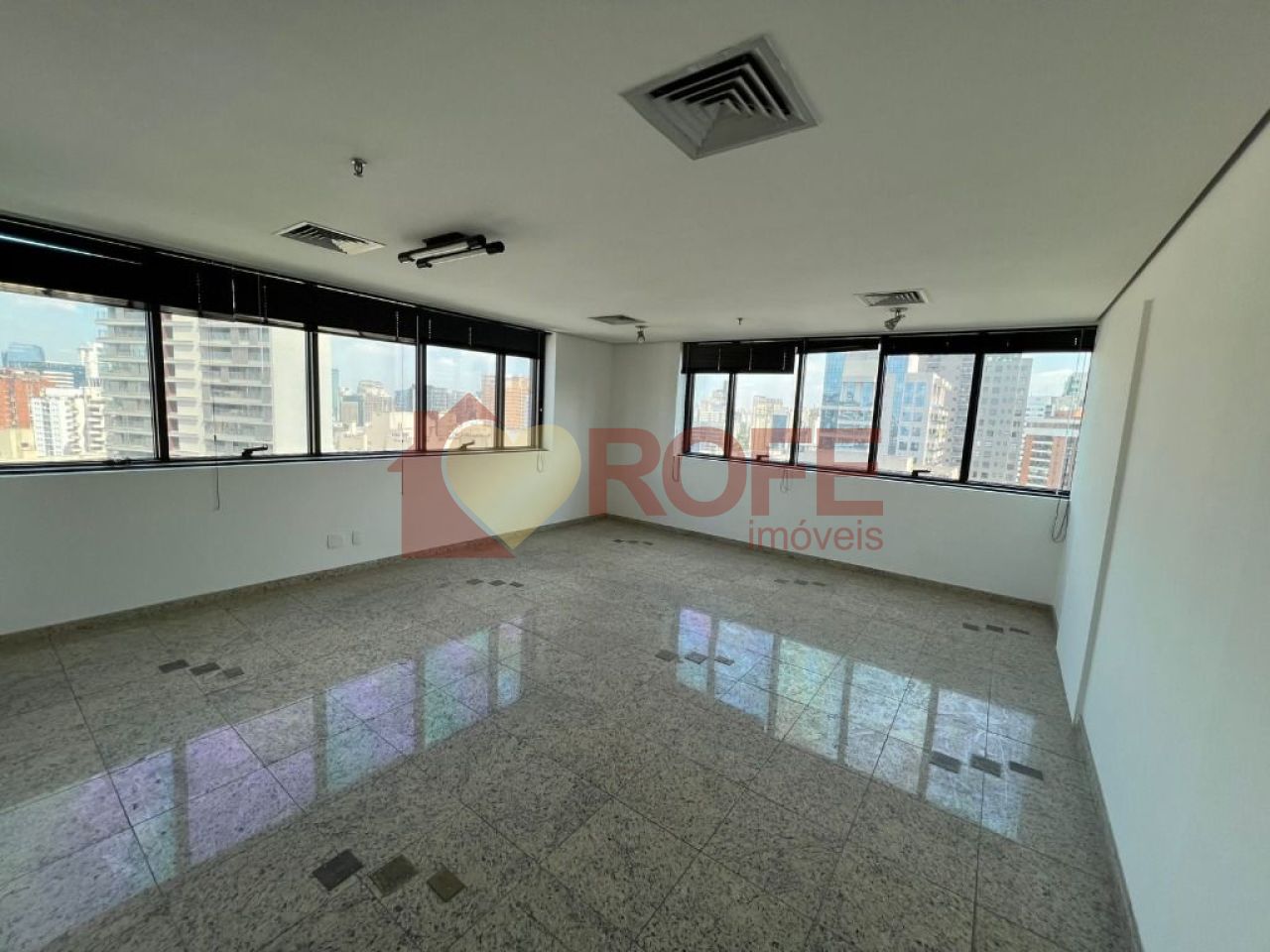 Foto 11 - RF38509