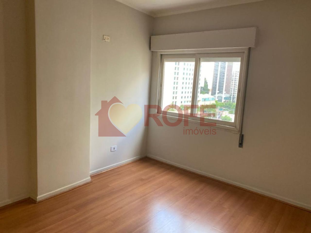 Foto 4 - RF38541