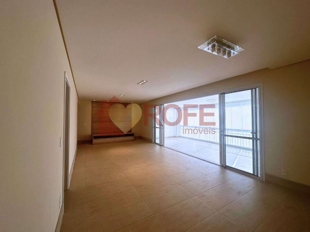 Foto 8 - RF38635