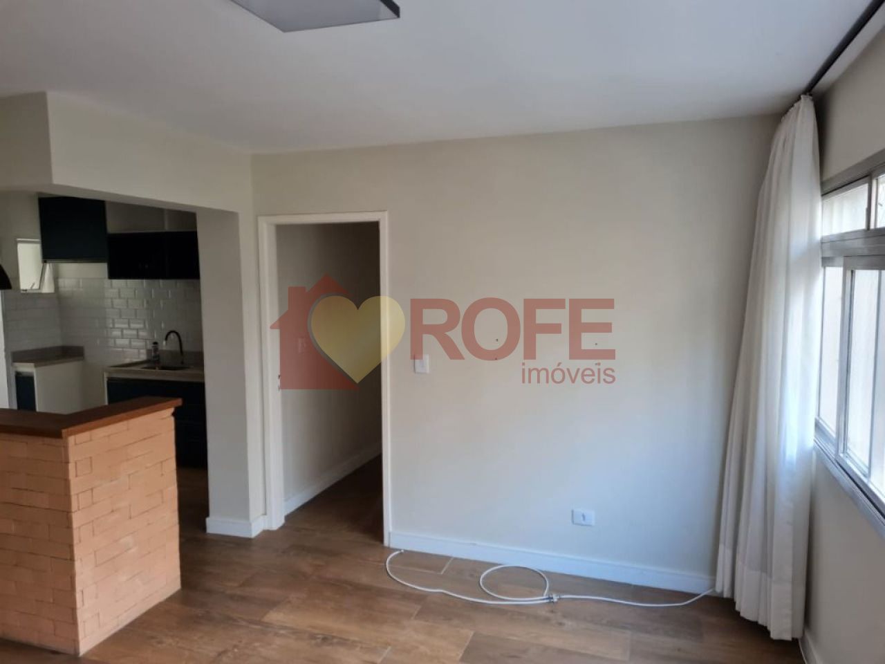 Foto 3 - RF38650