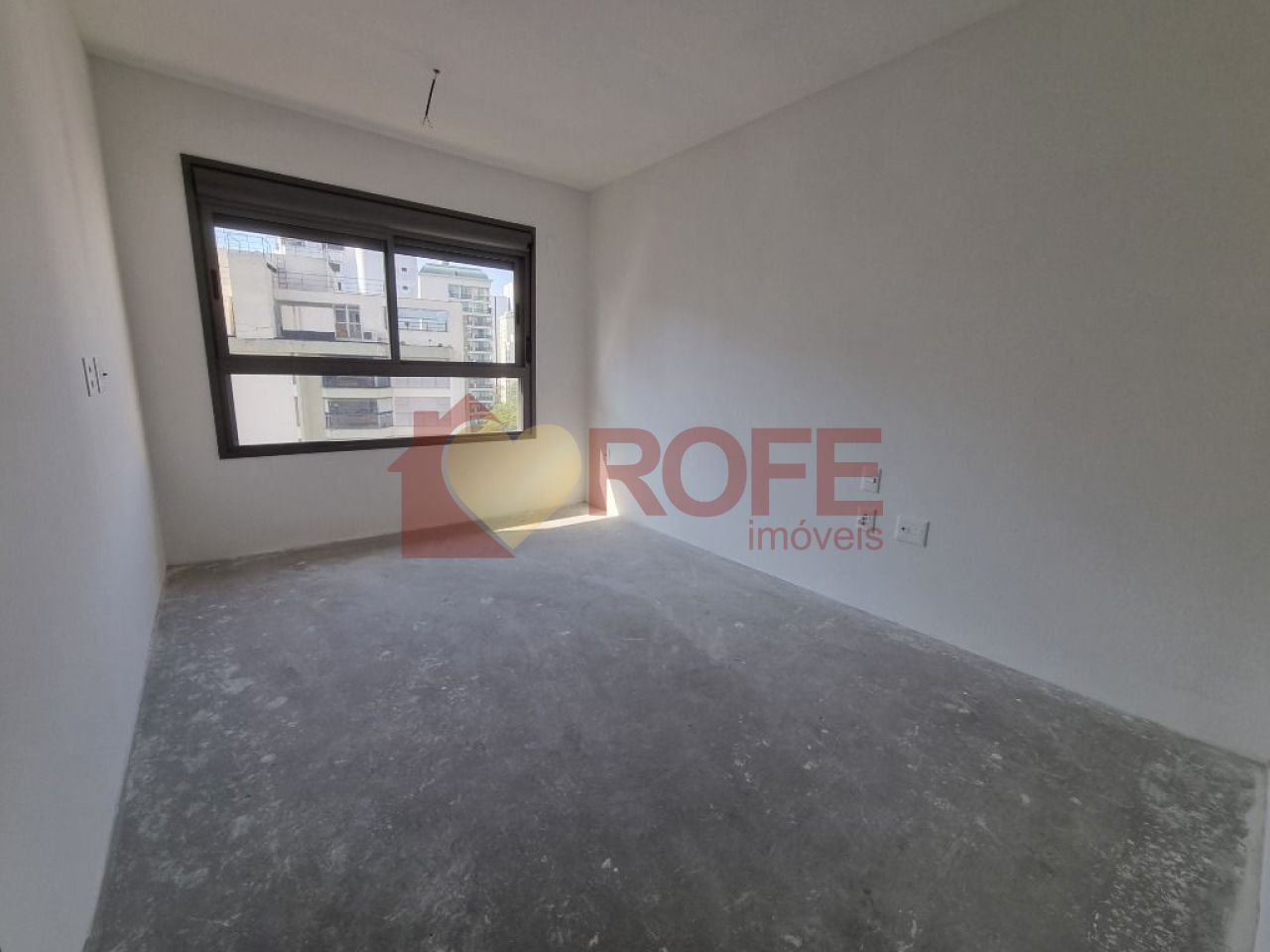 Foto 5 - RF38837