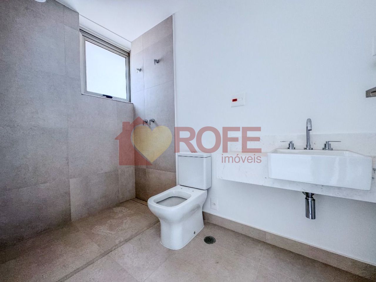Foto 2 - RF38848