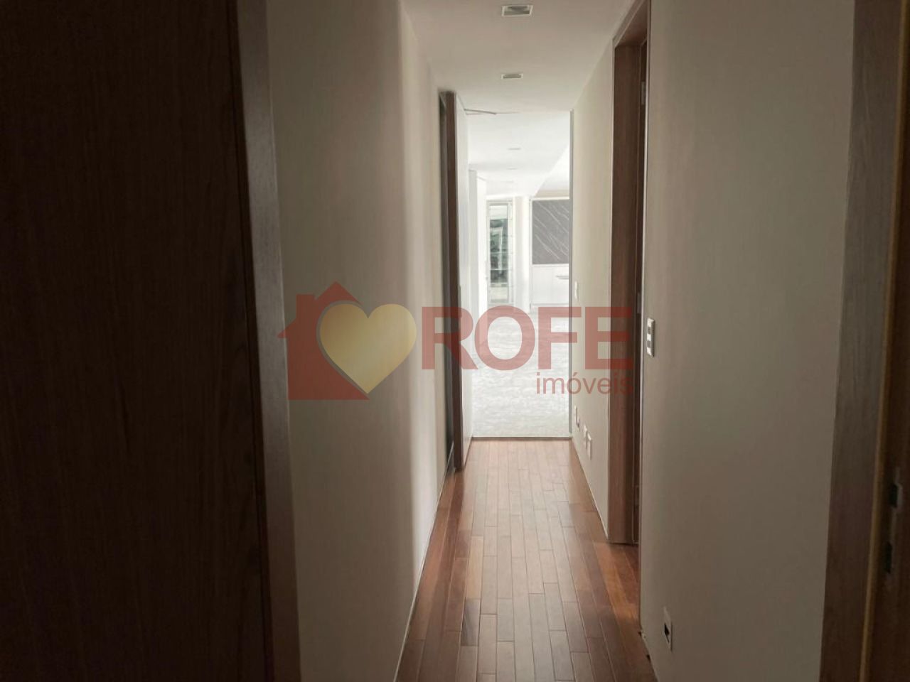 Foto 11 - RF38946