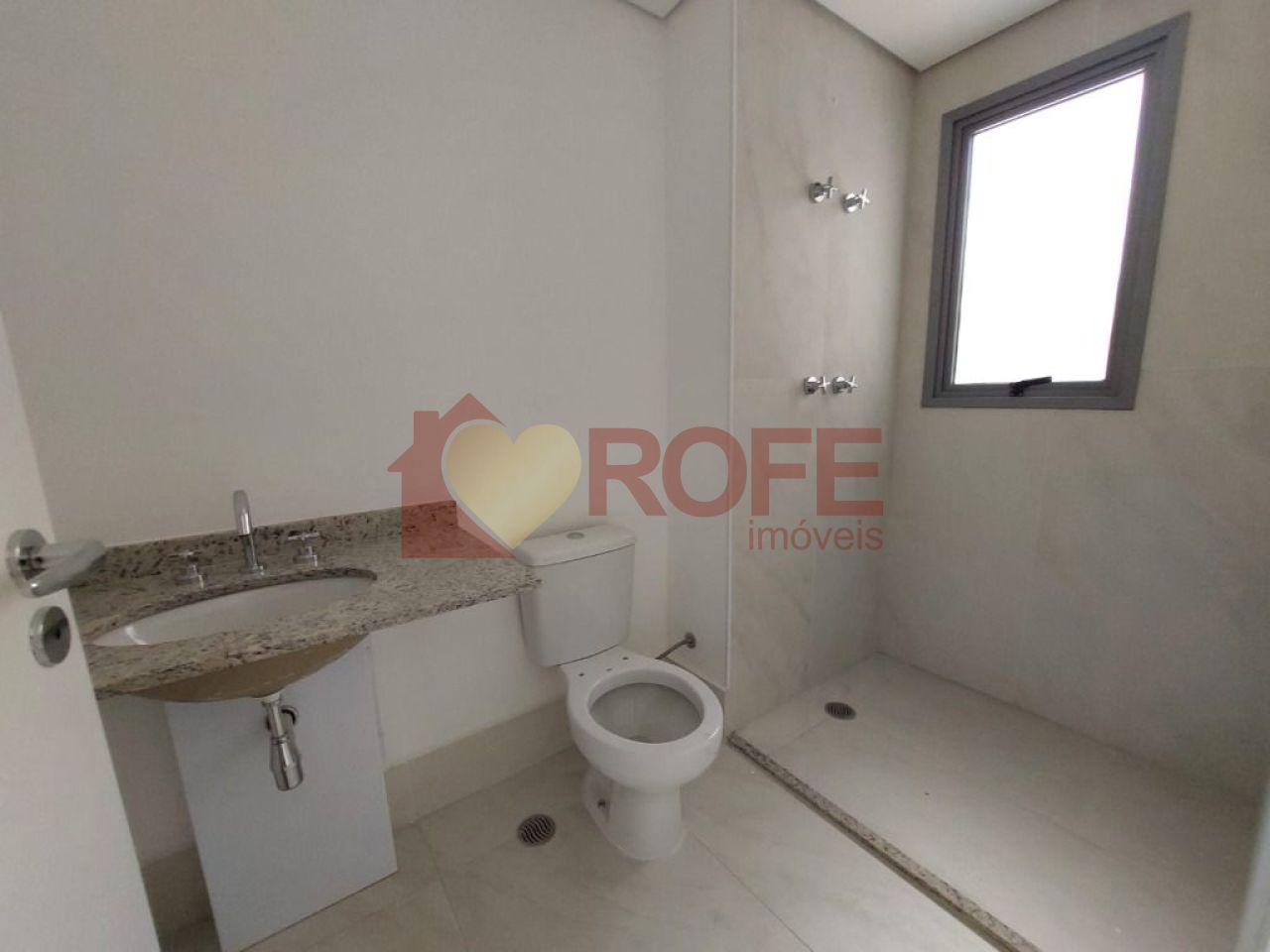 Foto 15 - RF39182