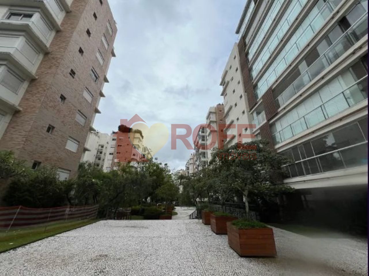 Foto 27 - RF39412