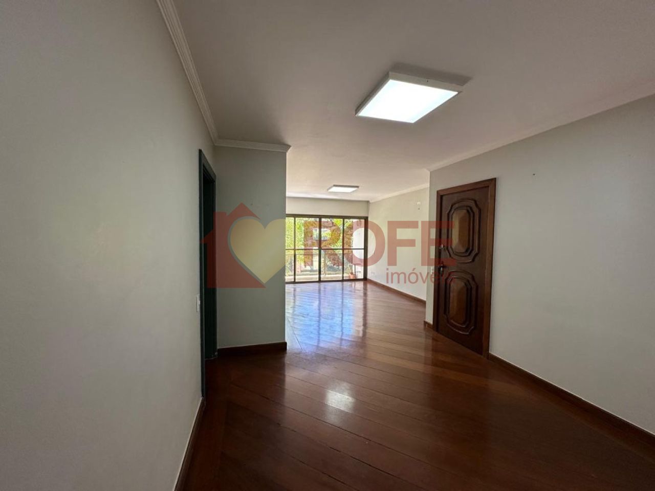 Foto 2 - RF39492