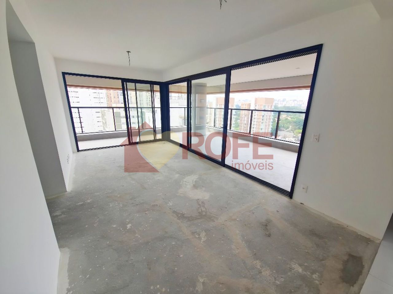 Foto 2 - RF39518