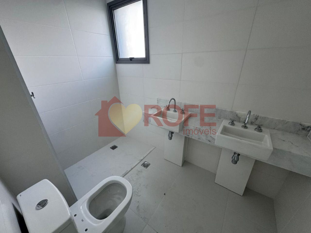 Foto 12 - RF39650