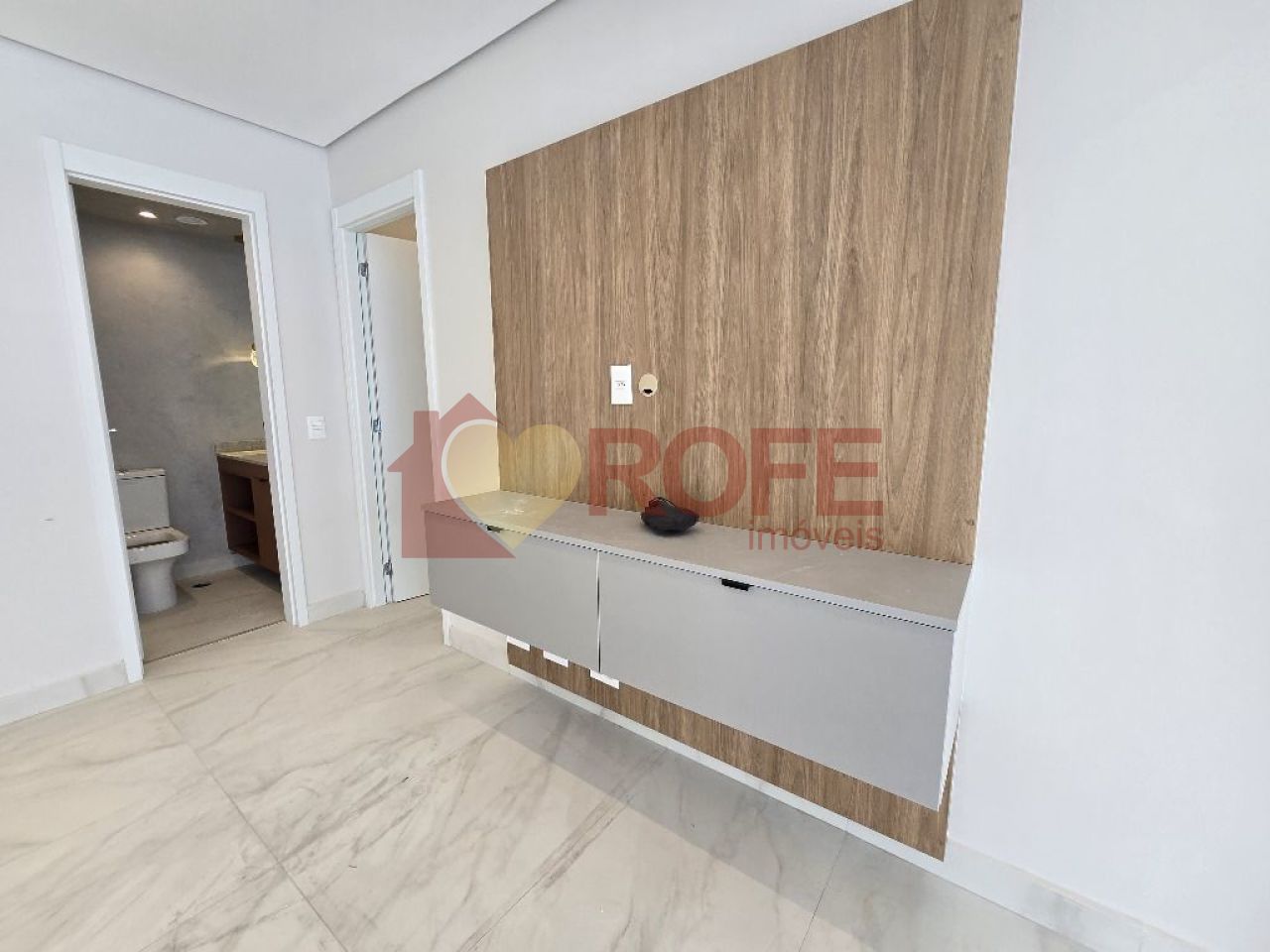 Foto 4 - RF39815