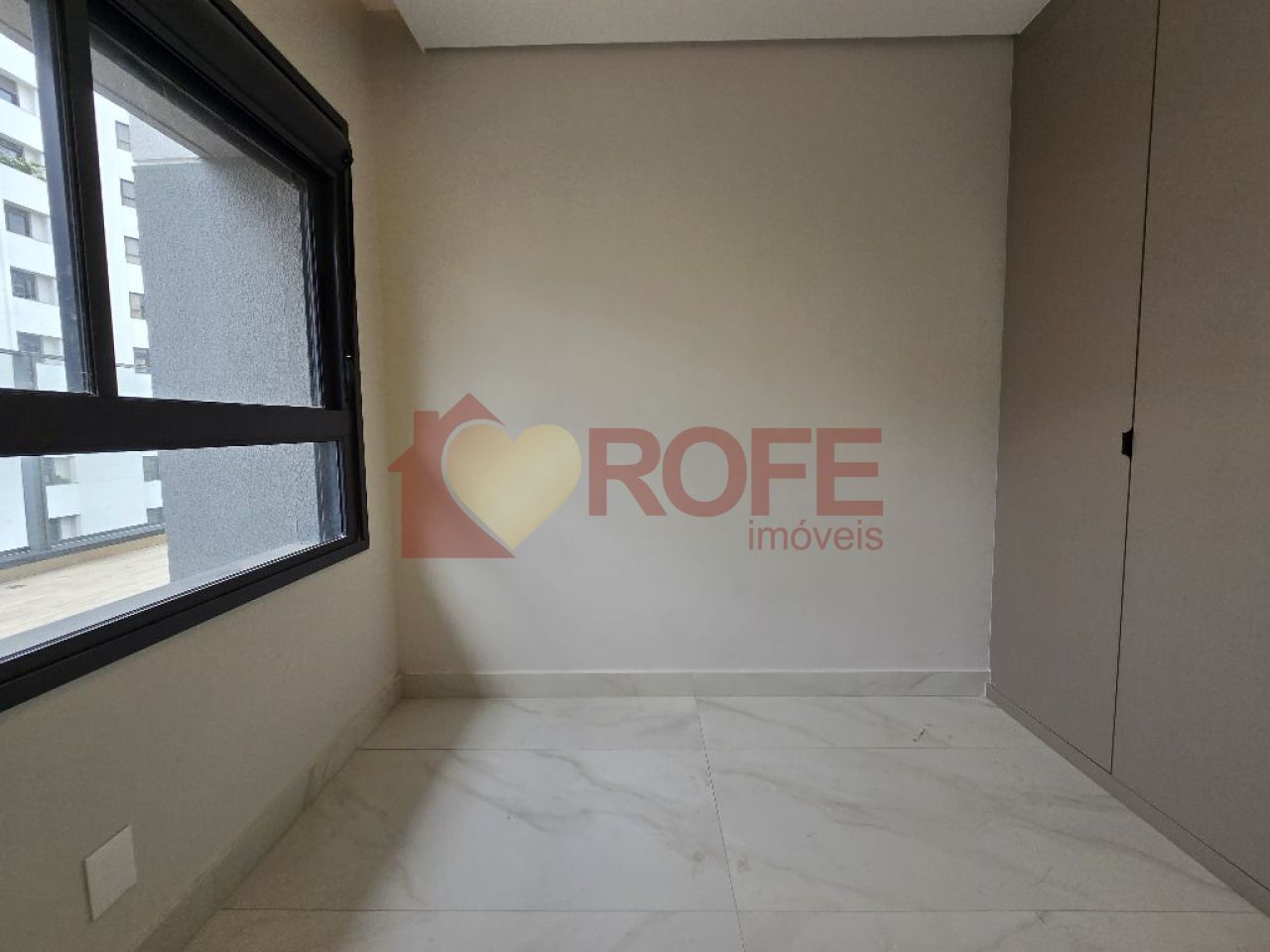 Foto 13 - RF39815