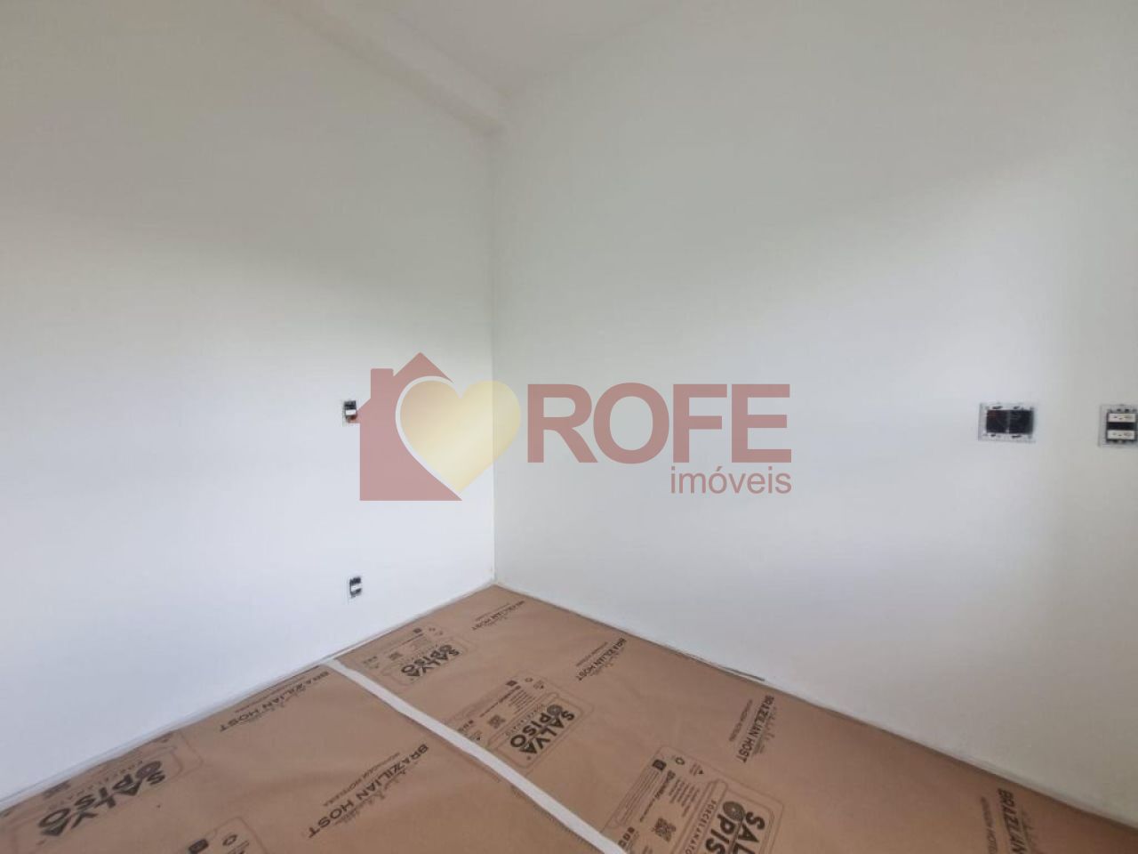 Foto 3 - RF39944
