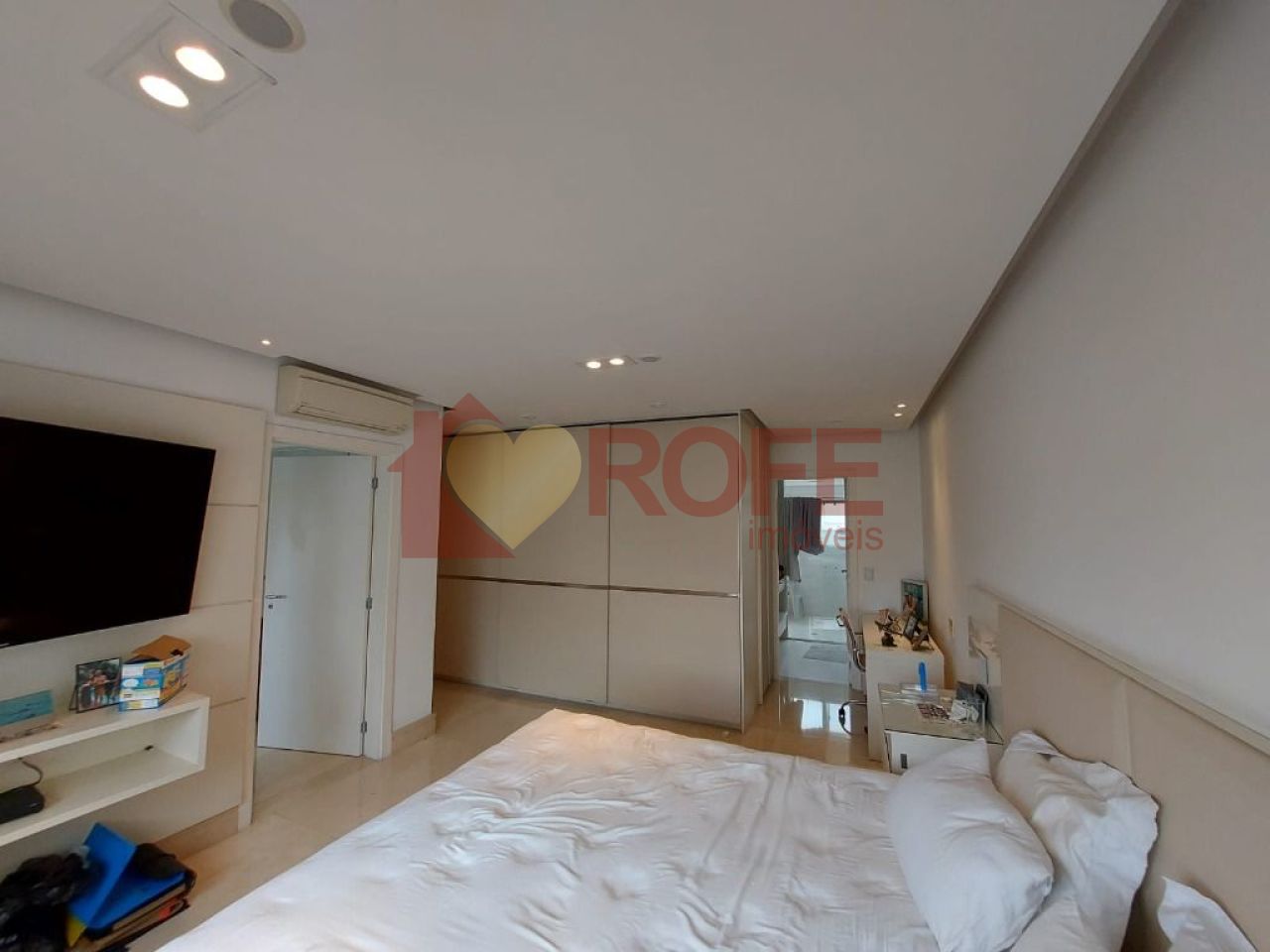 Foto 22 - RF40000