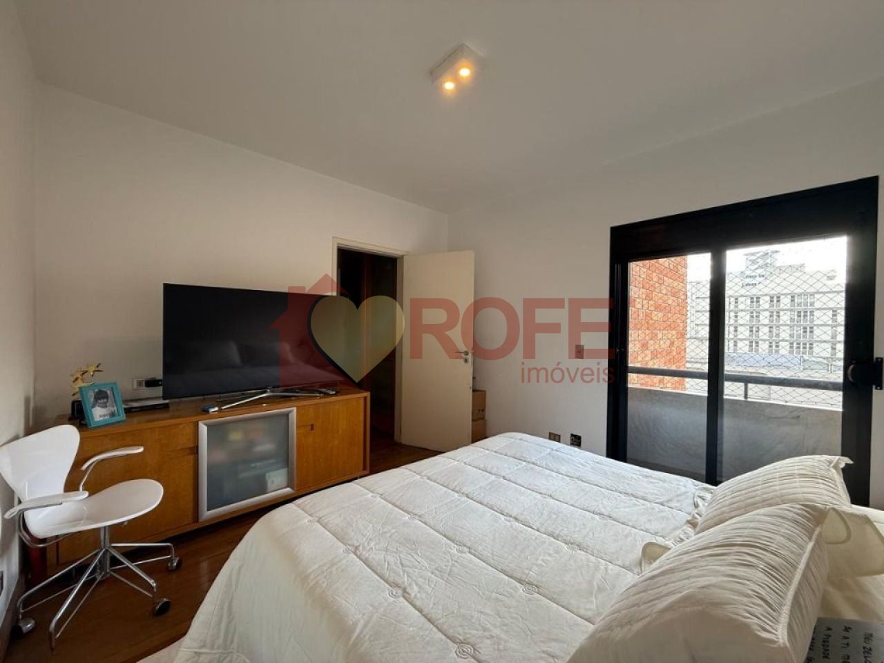 Foto 16 - RF40009