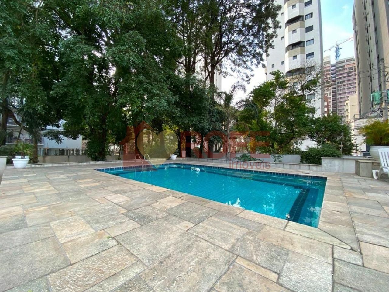Foto 15 - RF40017