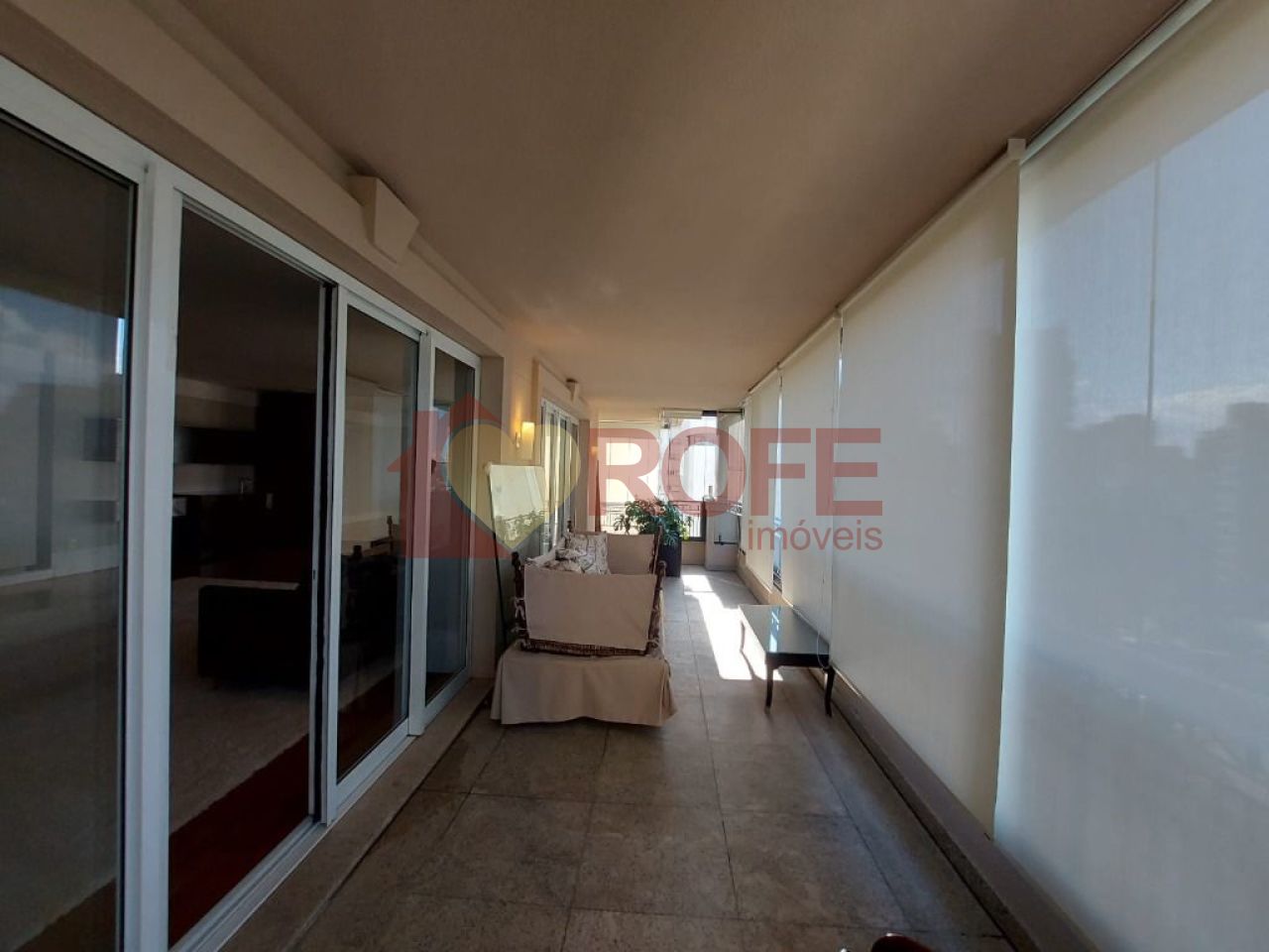 Foto 2 - RF40018