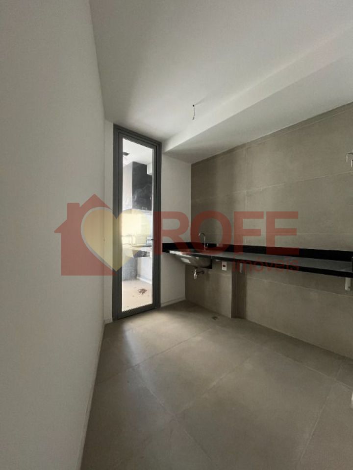 Foto 11 - RF40067