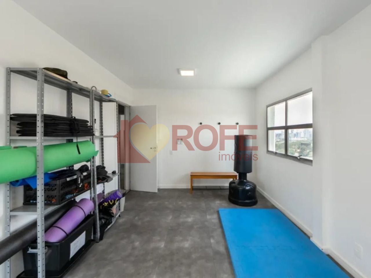 Foto 33 - RF40068