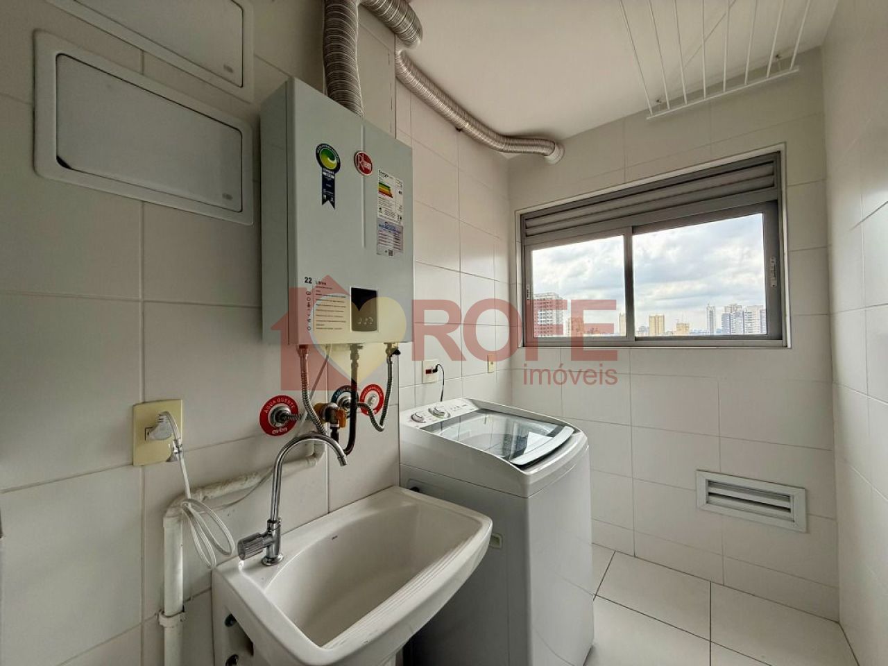 Foto 12 - RF40100