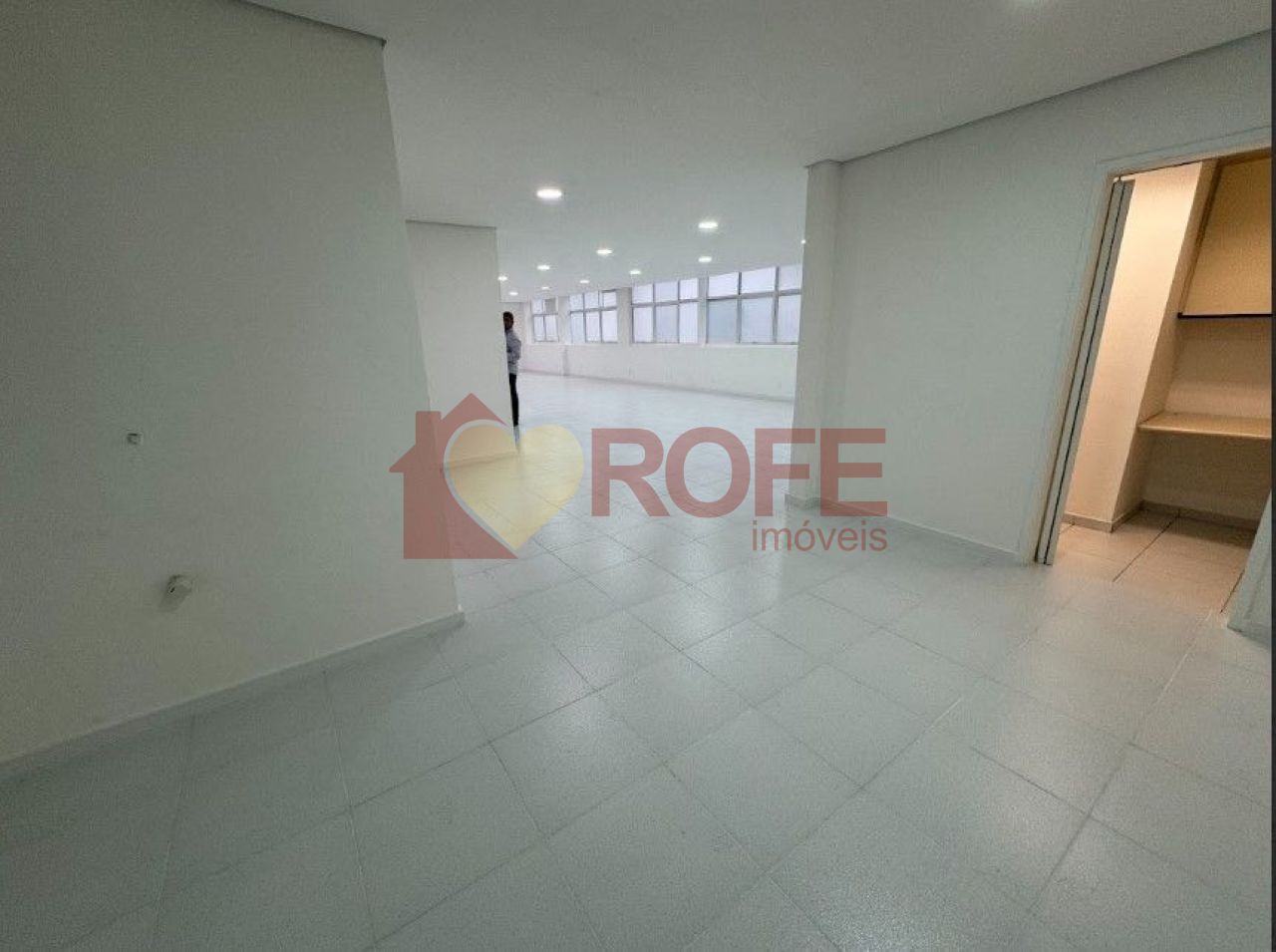 Foto 6 - RF40112