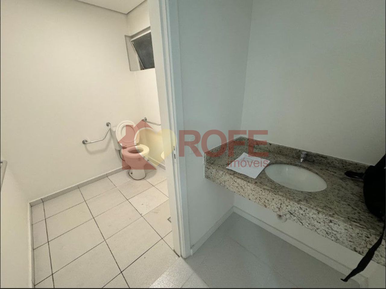 Foto 8 - RF40112