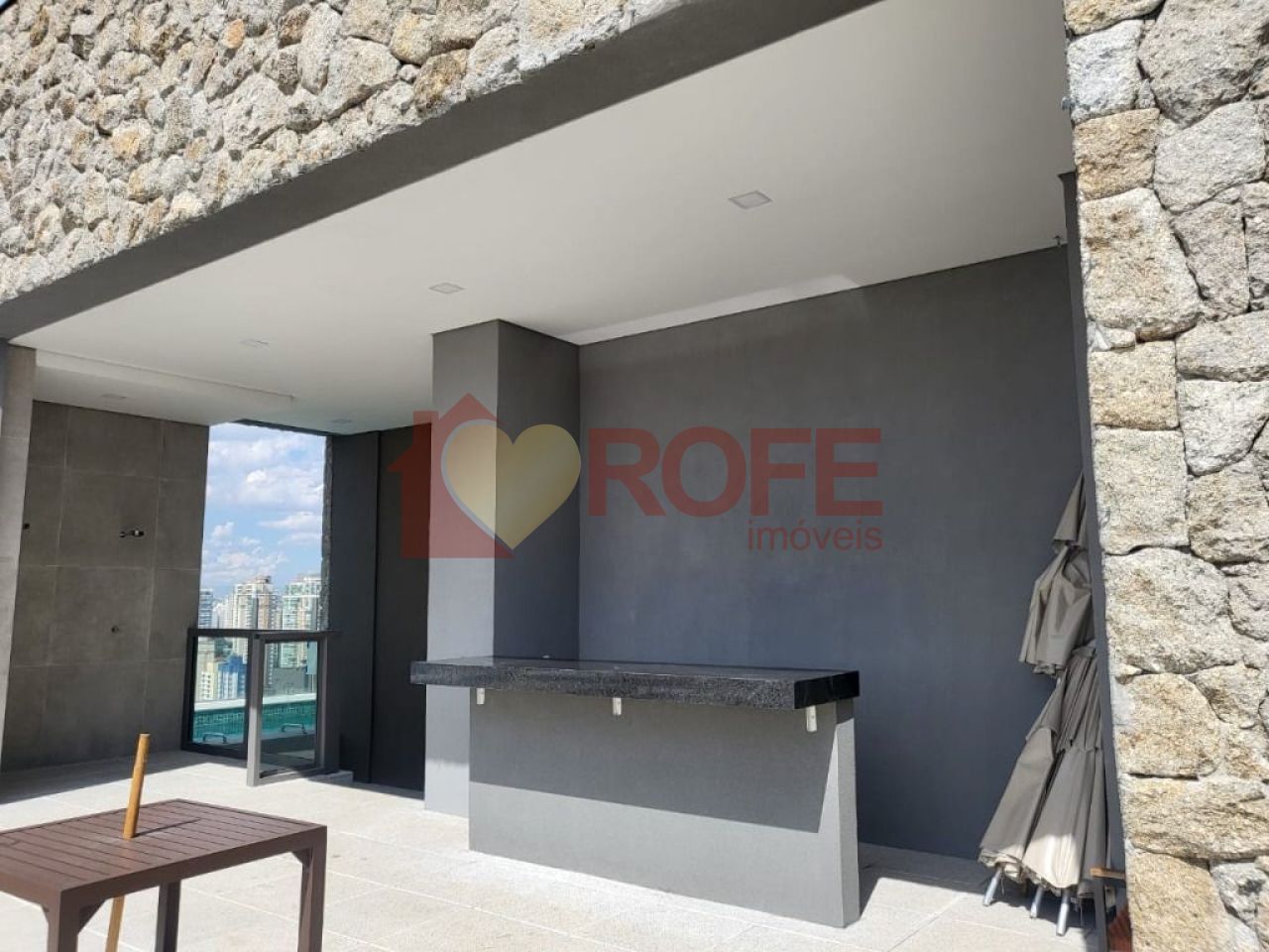 Foto 6 - RF40136