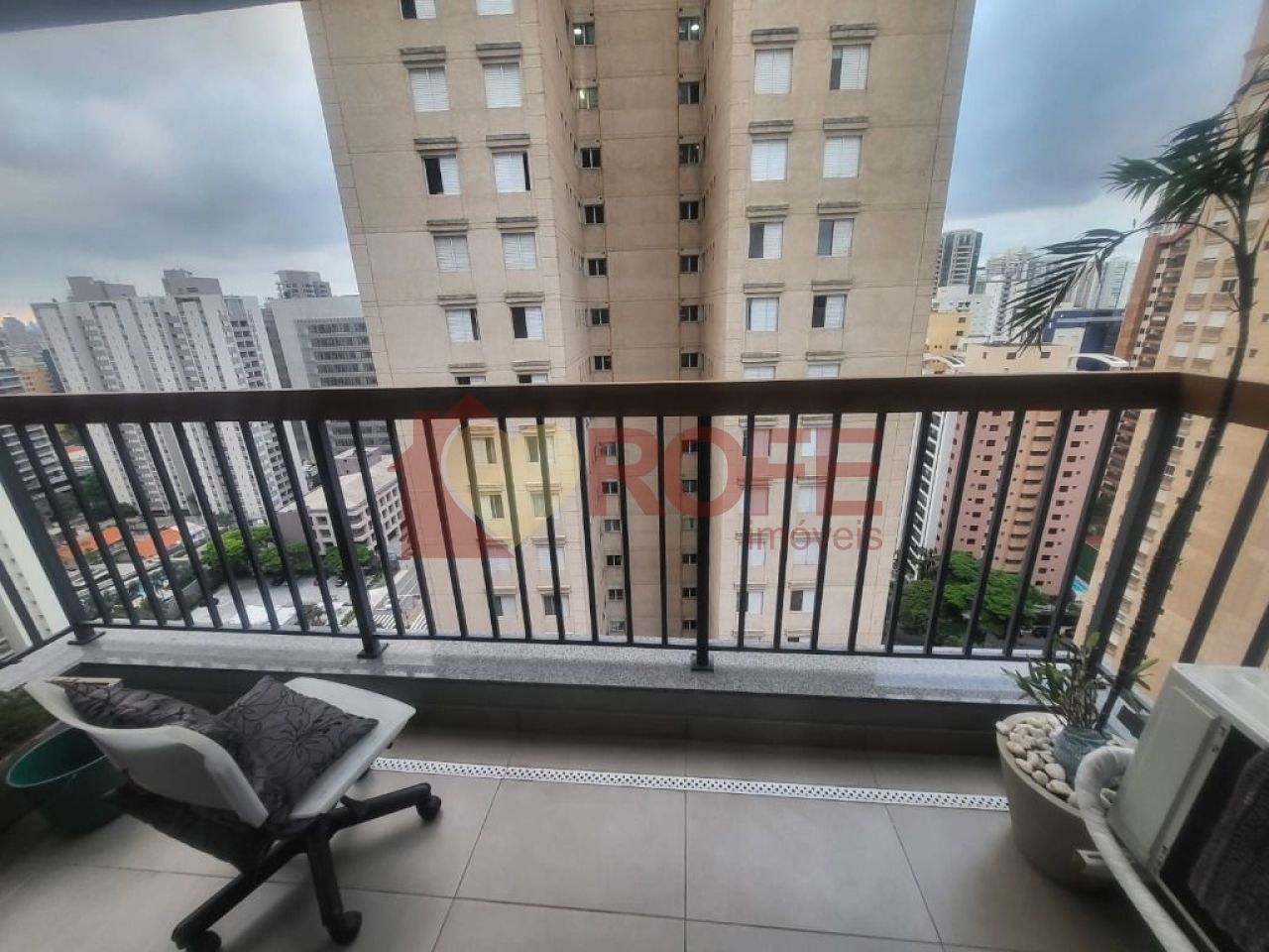 Foto 9 - RF40136