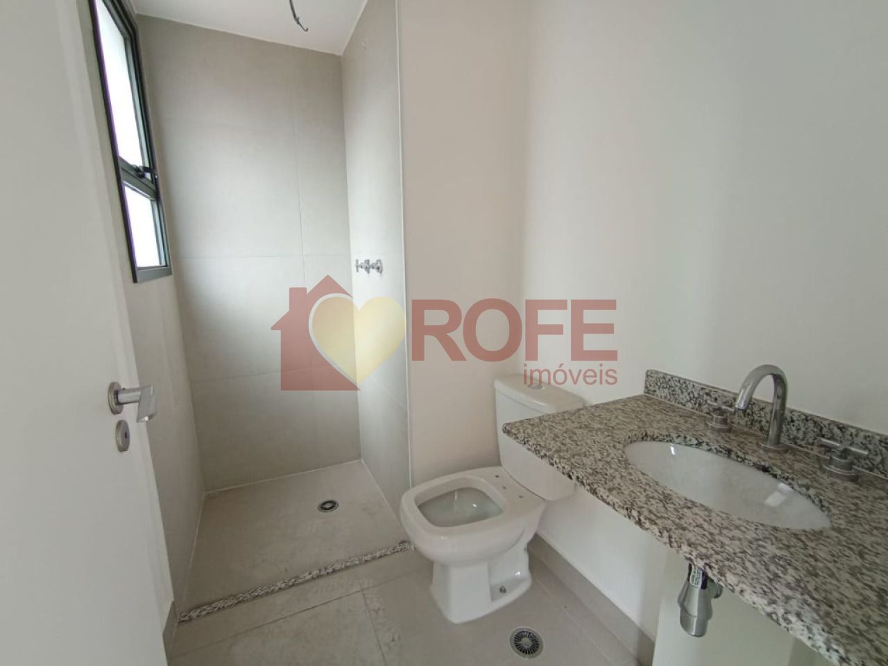 Foto 18 - RF40162